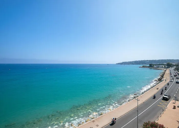 Panorama - Front De - Vue -centre - * Menton